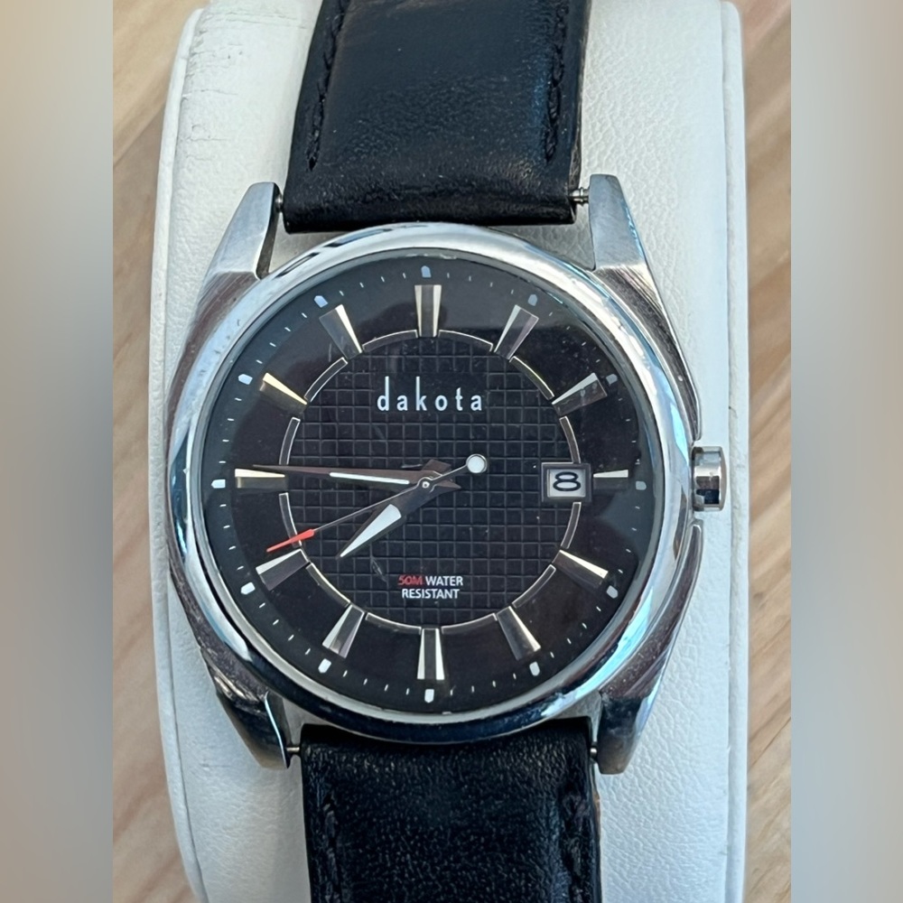 Dakota Men’s Watch Vintage Silver Brass Case Leather Strap Black Dial Date Wndw